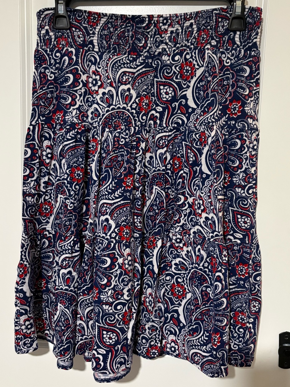 St. John’s Bay Petite Navy Paisley Skirt Size PS